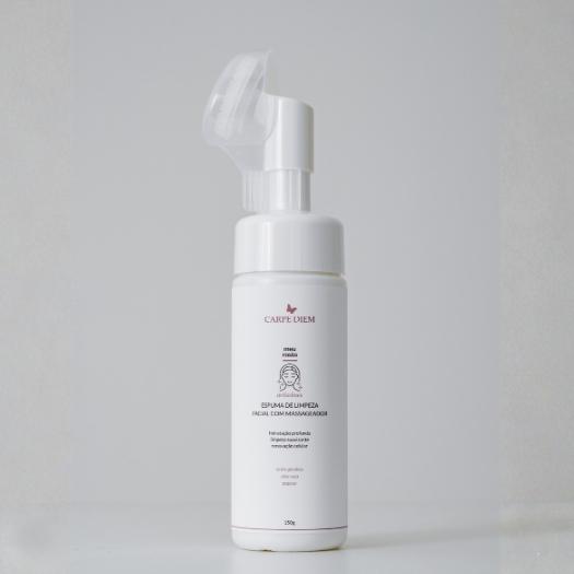 Espuma com massageador